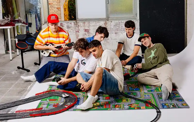 yung rajola y sexenni